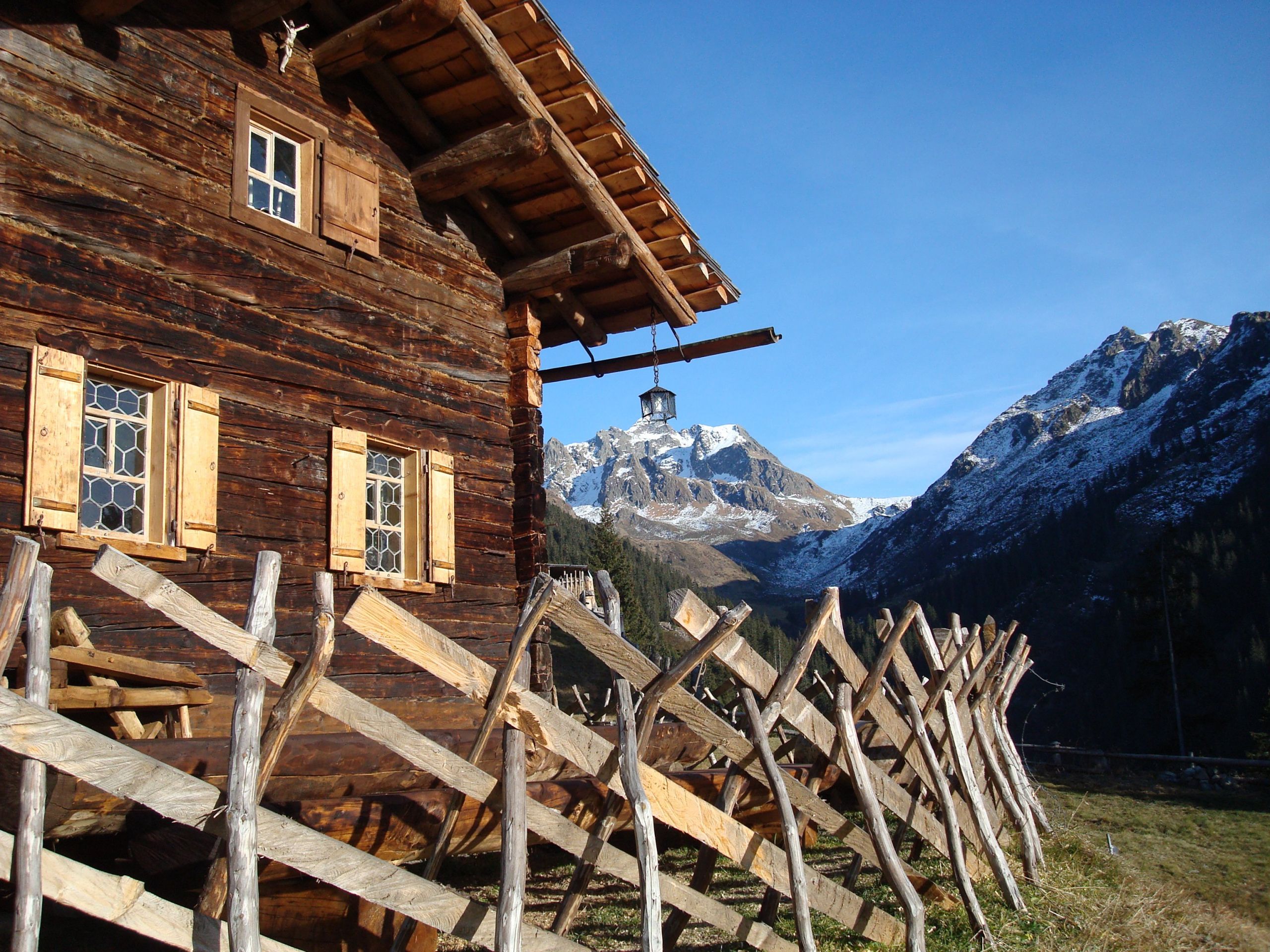 Alles Rund Um Hütten Almen Und Besondere Köstlichkeiten Österreichs