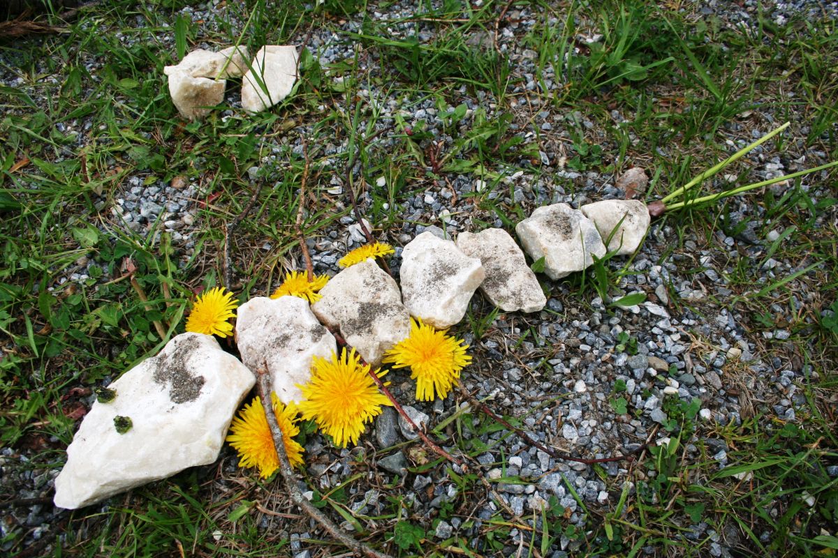 Landart Steinraupe, © Archiv Naturpark Zirbitzkogel-Grebenzen