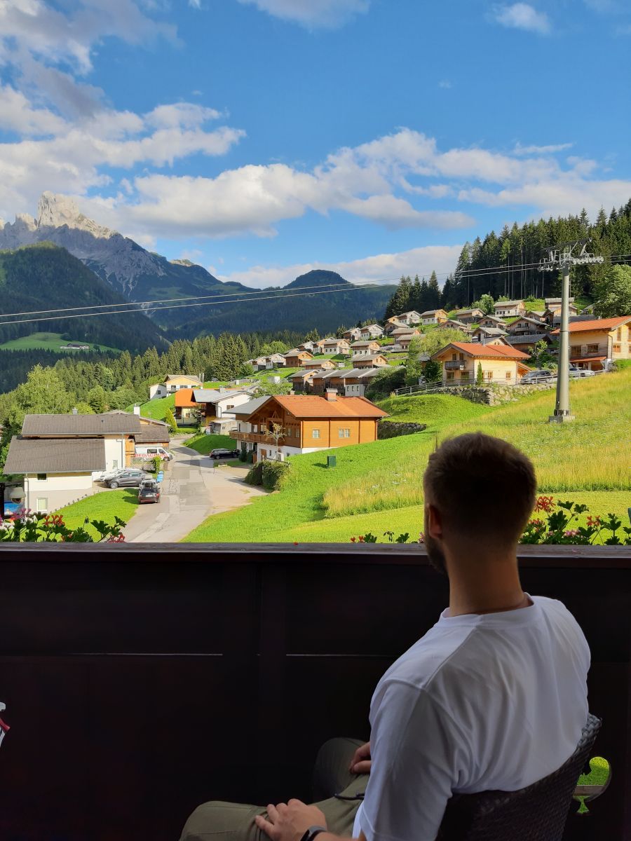 Dolomitenhof Aussicht vom Balkon Annaberg-Lungötz ©Patrick Herr